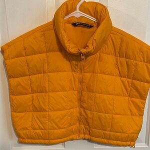 Zara Orange Quilted cropped puffer vest size M-L